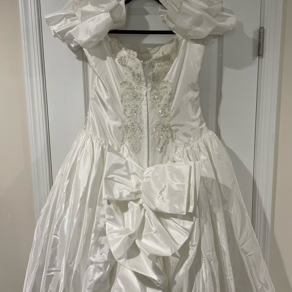 VINTAGE 1988 Eve of Milday Wedding Dress - Picture 7 of 10